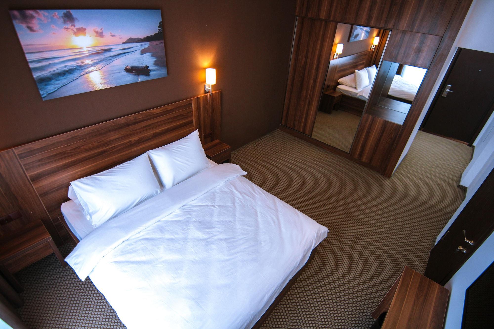 Sky Inn Batumi Exterior foto