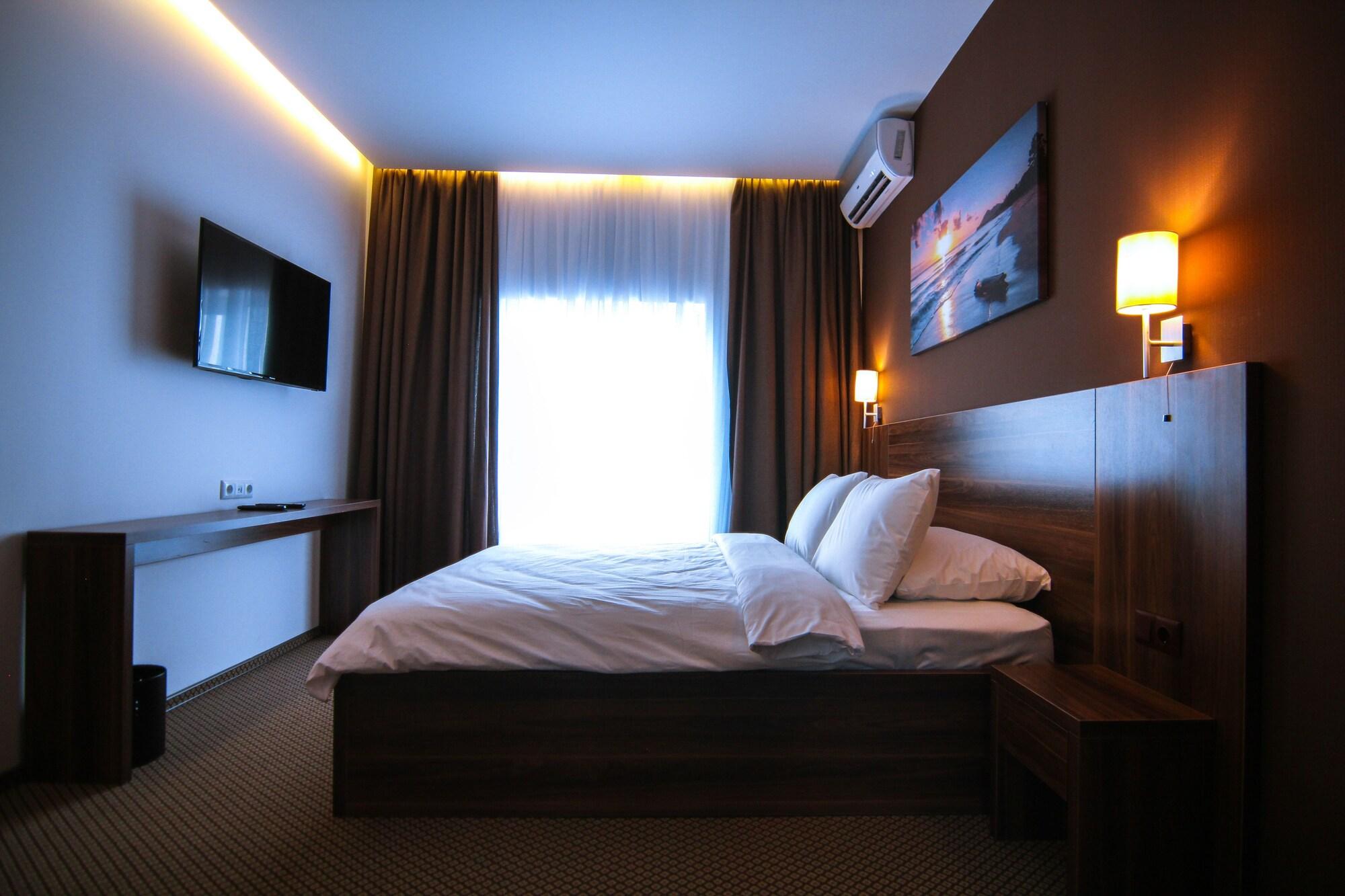 Sky Inn Batumi Exterior foto