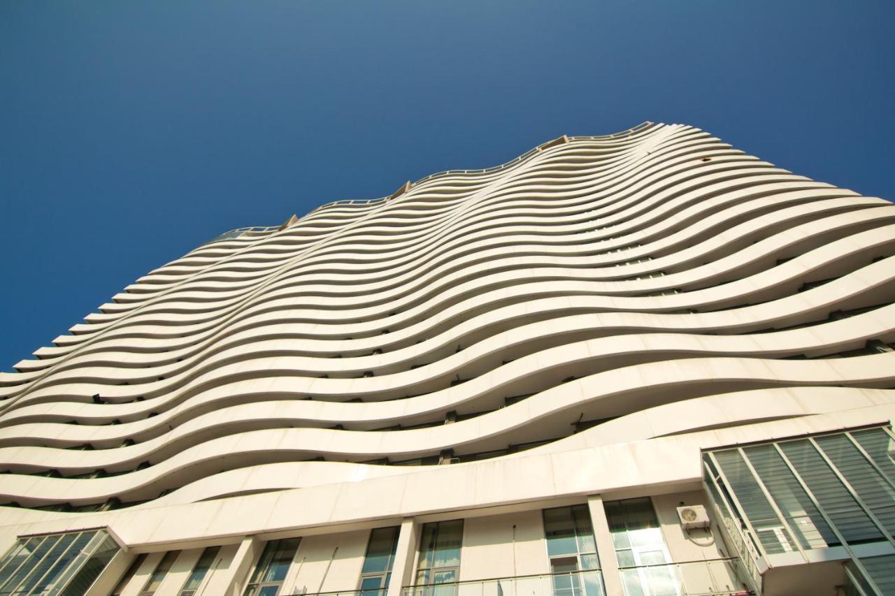 Sky Inn Batumi Exterior foto