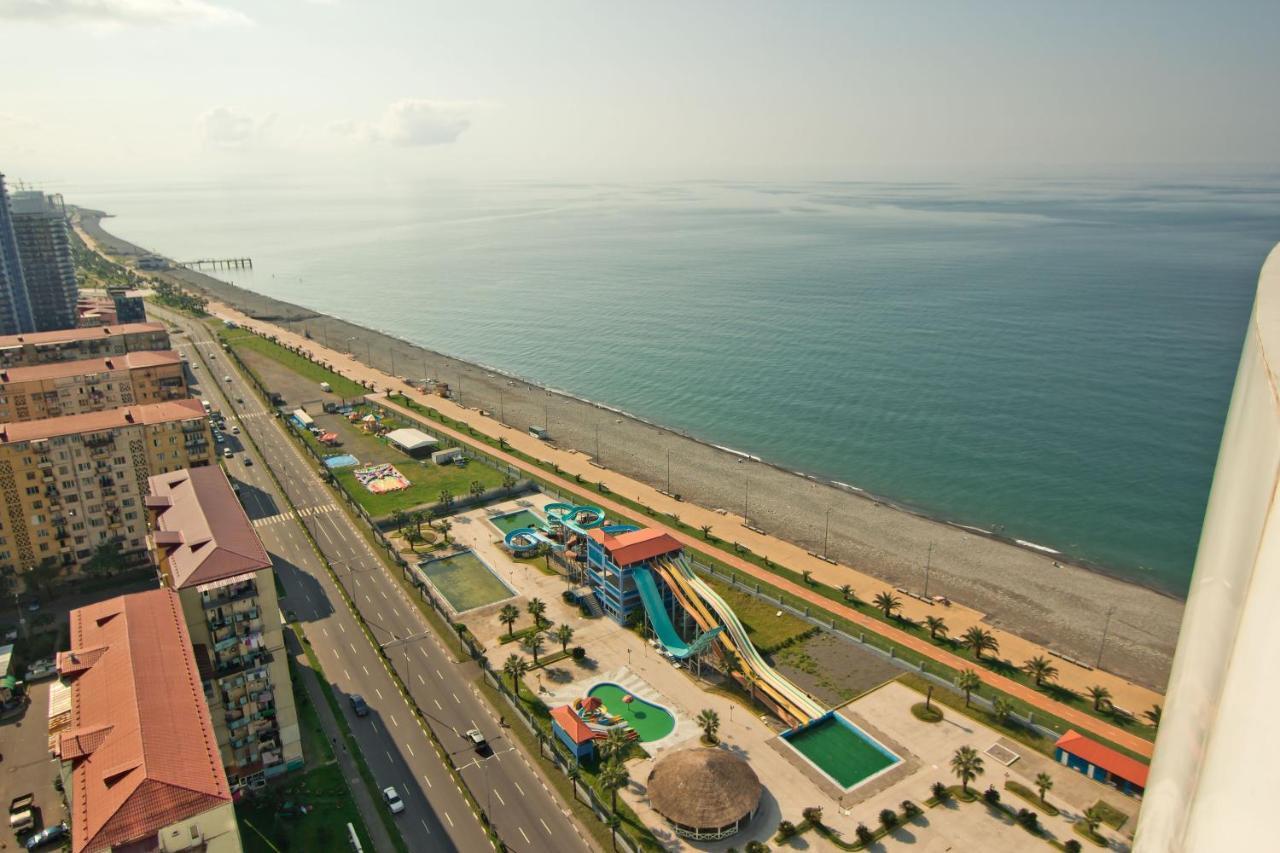 Sky Inn Batumi Exterior foto