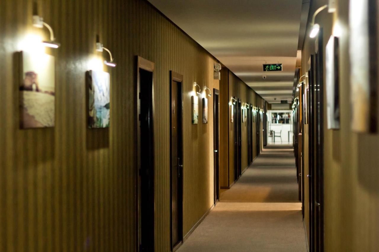 Sky Inn Batumi Exterior foto
